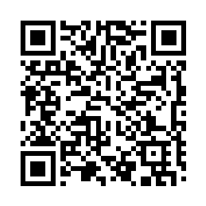 周允晟还来不及做出反应就被弹出了那个世界二维码生成