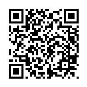 周围众人里倒是也有想要把书抢过来看看的二维码生成