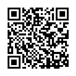 周围又是一片寂静无比的金黄沙漠二维码生成