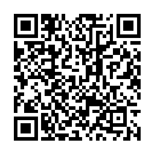 周围所有的人在一瞬间全都将目光放在了气泡之上二维码生成
