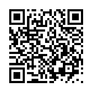 周围护卫和酒楼老板等人安静的不敢出声二维码生成