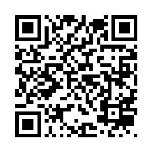 周围的一切全都开始快速的恢复了二维码生成