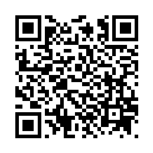 周围的士兵仿佛也感受到了这种气氛二维码生成