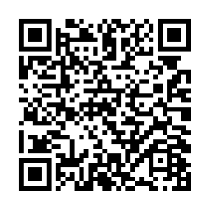 周围的混沌气流也开始疯狂的朝着四面八方狂涌而去二维码生成