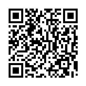 周围的飞沙依旧在不断的往下掉落着二维码生成