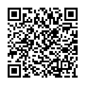 周子琪看了看停车场上那辆小小的老土的奥拓车二维码生成