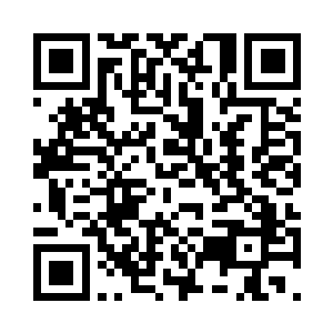 周宝山目不斜视地关注着场中的对战二维码生成