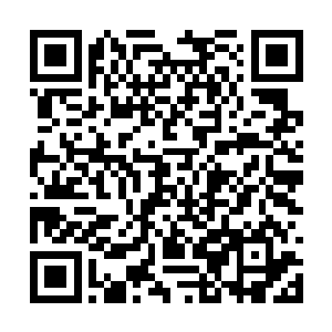 周日月看着那张至少有一半内容缺失的古丹方问道二维码生成