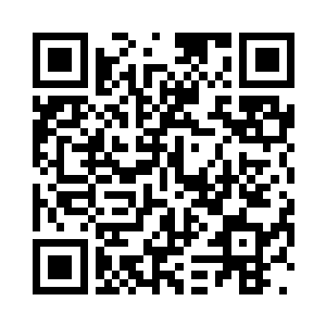 周狼被一个成熟性感的大美女抱着二维码生成