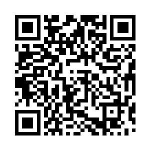 呼吸不畅的瞪着稳稳坐在他桌对面的顾冷辰二维码生成