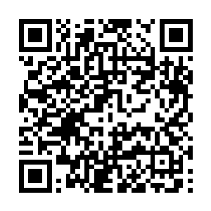 和一个人的女友吐槽他工作上的表现其实并不太好二维码生成