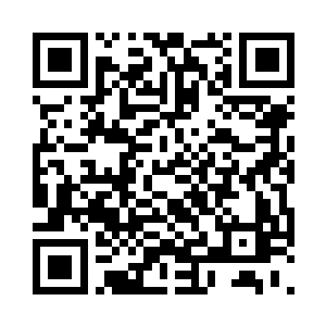 和上次死的那个都是以前看守这标本室的二维码生成