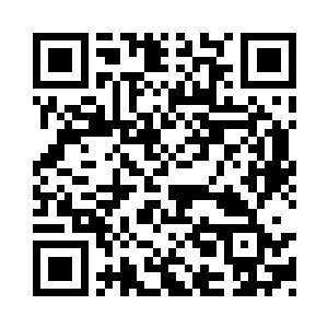和他一起作战的那四个人都是一万岁以上的人二维码生成