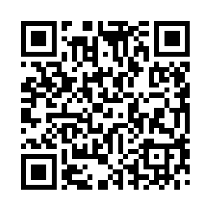 和往常一样心不在焉的在望远镜跟前打盹二维码生成