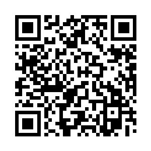 和缓缓流淌而下的鲜血形成极大的落差二维码生成