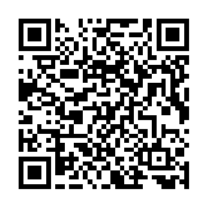 和那欲求不满的样子引得下面的男人都纷纷咽了咽口水二维码生成