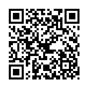 咒语激发出来的气场将整个山洞荡涤了一遍二维码生成