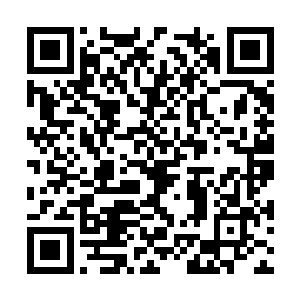 咱们清北大学的操场竟然可以降落起飞战斗机……二维码生成