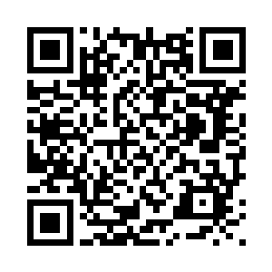 咱们还是出去跟陛下他们一起说吧二维码生成