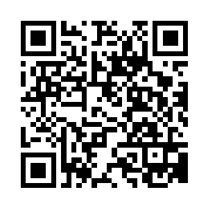 哪怕他手里只是拿着一张薄薄的纸张二维码生成