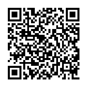 哪怕是过去了这么久的岁月依然是有着荧光闪烁二维码生成
