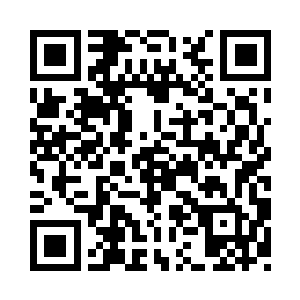 唐劫却是不客气的将那水晶坠一把扯落二维码生成