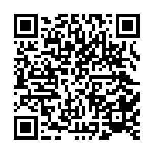 唐天仿佛如虚空般深邃不见底的眼睛陡然亮起一抹妖异的光芒二维码生成
