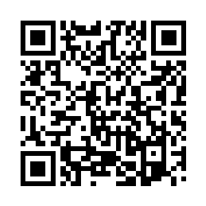 唐晓楠抱着曲谱和林安招下手示意告别二维码生成