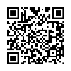 唐玥看着身上一脸幽怨盯着自己的男人二维码生成