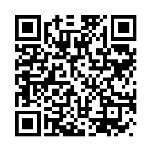 唐装男子嘴角浮起一丝不屑的神态二维码生成