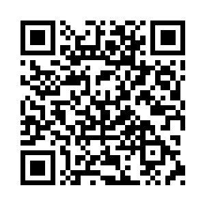 唯一令他比较满意的是自己终于成为了一位二维码生成