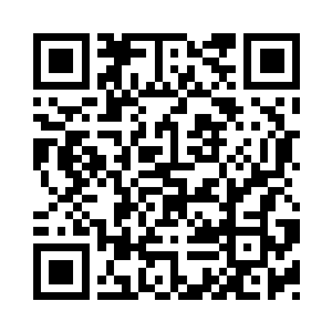 唯一的区别是唐伊诺有一间虽然小小的二维码生成