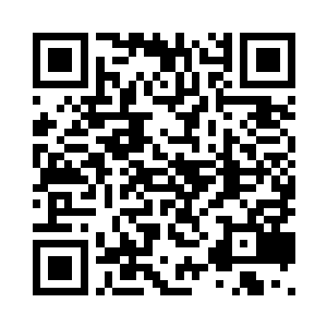 唯有一口散发出黯淡白sè光芒的剑二维码生成