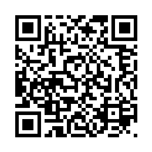 啪啪两脚踢在机井一郎的两条小腿上二维码生成