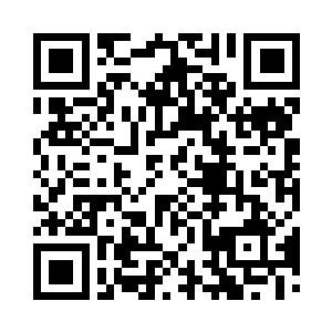 喜欢看她哈哈大笑又捂着嘴巴眨眼睛的样子二维码生成