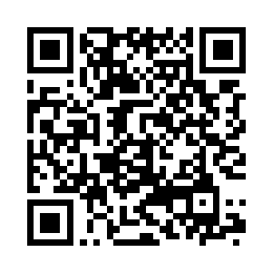 喜臻望着还来不及清洗掉脸上的易容装的胡椒二维码生成