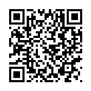 嘴角则再度露出了一抹迷人的笑容二维码生成