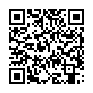 嘴角噙起一抹清华无双而如释重负的笑容二维码生成