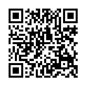 嘴角微微翘起也是跟着李川走了过去二维码生成