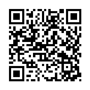 嘴角无奈的笑意清晰传递到了两个人的眼中二维码生成