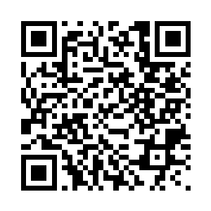 嘴角牵扯一抹迷人却异常冰冷的弧度二维码生成