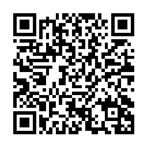嘿嘿笑着还一副早就知道的表情跑隔壁去当主考官了二维码生成