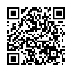 四五杯香槟和红酒已经灌进了肚子里二维码生成