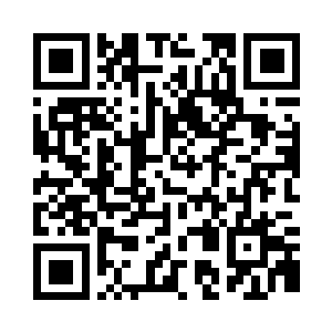 四周浅灰色的管道和锈红色的反应炉二维码生成