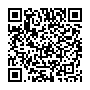 四盘村的几个年长的村民直接坐在地上嚎啕大哭二维码生成