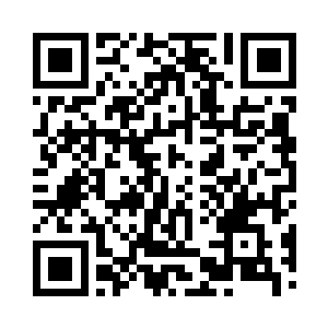 回到了美国家中的贝海整日里也没什么事儿二维码生成