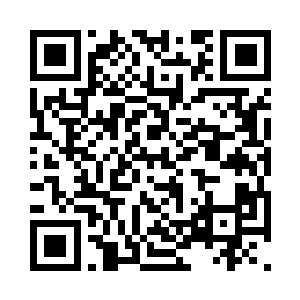 回头你上网查一下他们的简历跟以往作品二维码生成