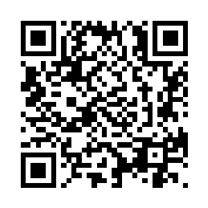 回头吩咐其他人收拾广场上的年礼……二维码生成