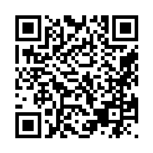 回头看向正坐在床榻上看着书的楚墨寒二维码生成