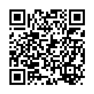 因为之前陈露萍就给门口的保安打过招呼二维码生成